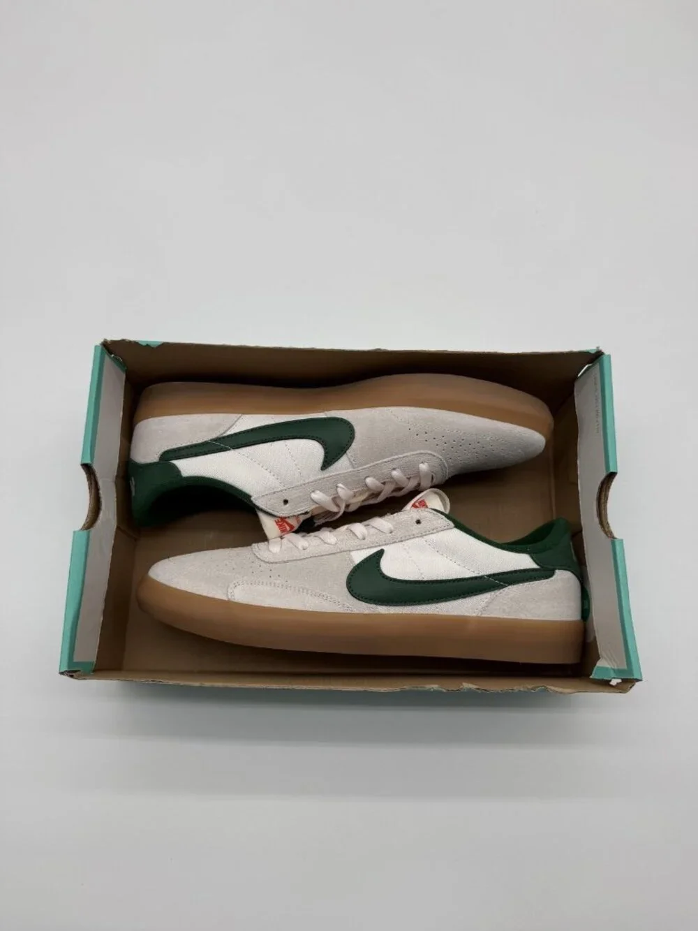 New Nike SB Heritage Vulc Shoes Mens Size 10 White Green Suede Skate CD5010 104